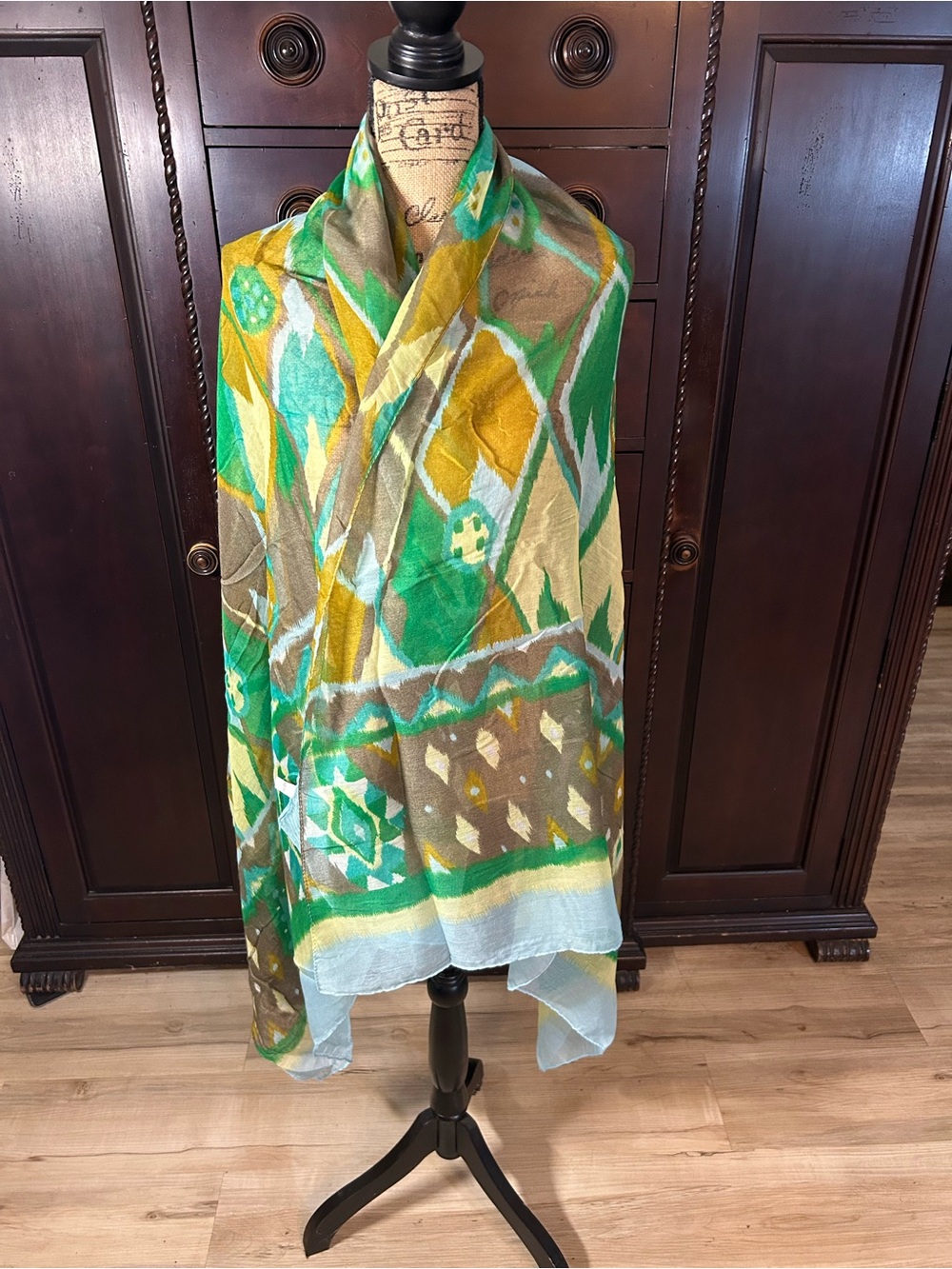 Green and Yellow Geometric Lightweight Scarf Wrap - Unbranded